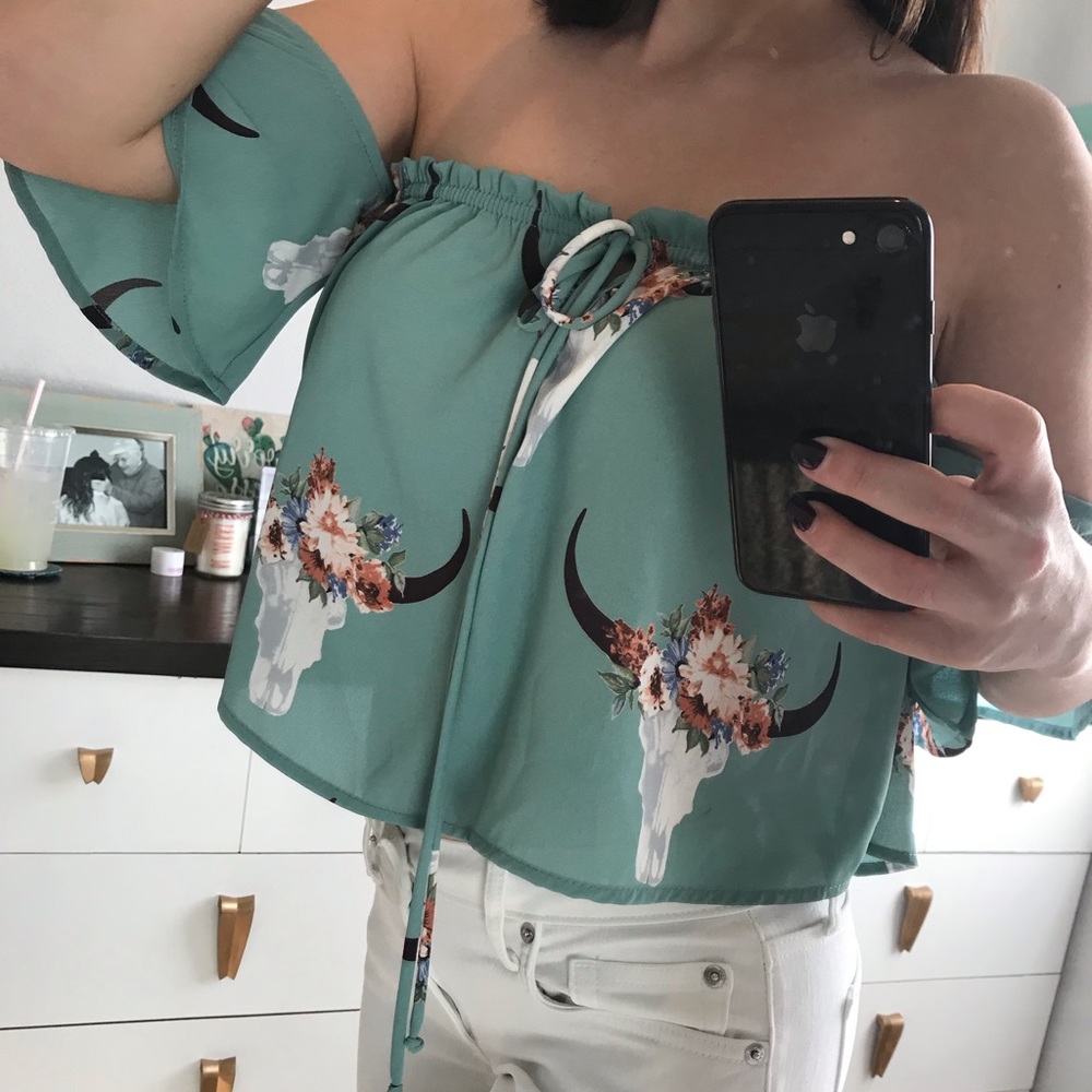 Off Shoulder Crop Top